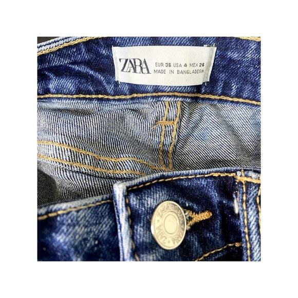 ZARA Mid Rise Cuttoff Frayed Jean Shorts Raw Ripped Hem Pockets 4 Blue #3068 - Picture 6 of 14